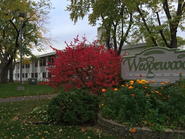 Photo - 1531 American Blvd E