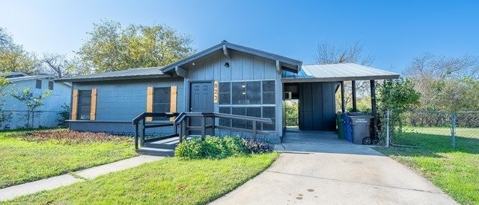 Photo - 823 Yellow Wood Dr