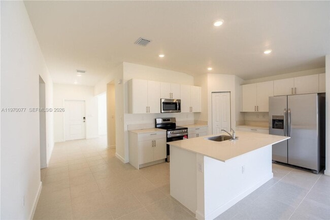 Photo - 17431 286th St