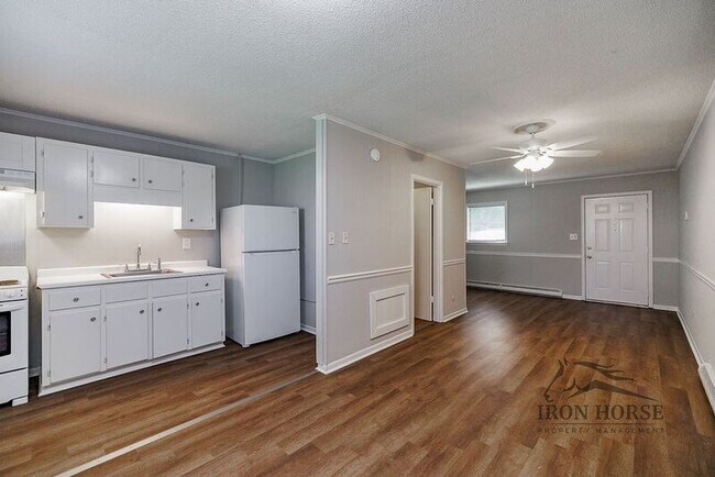 Photo - 550 Macon Hwy