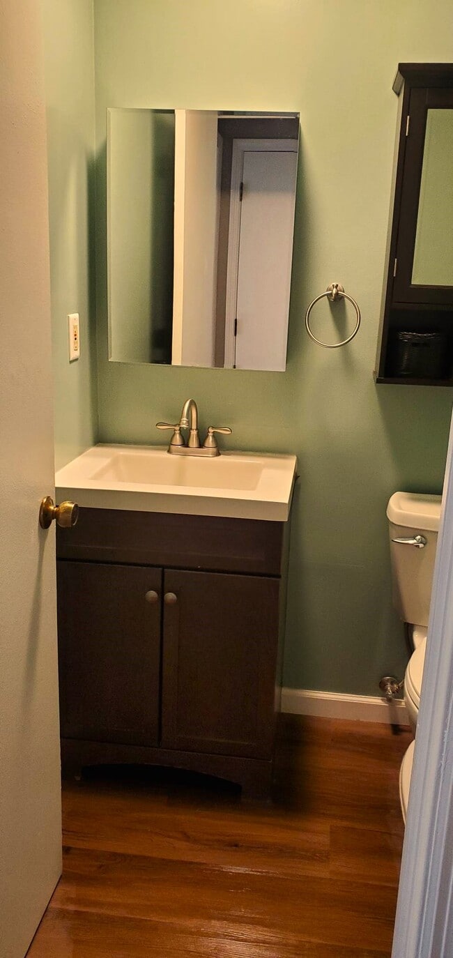 Photo - 2032 Meadowside Ln