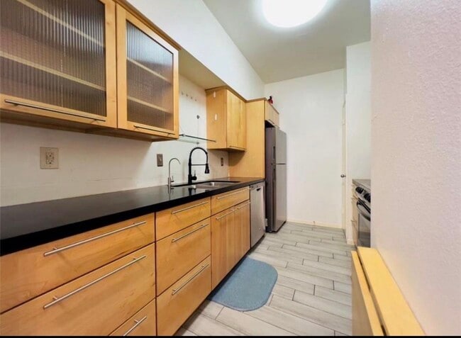 Photo - 3800 Tanglewilde St Unit 806