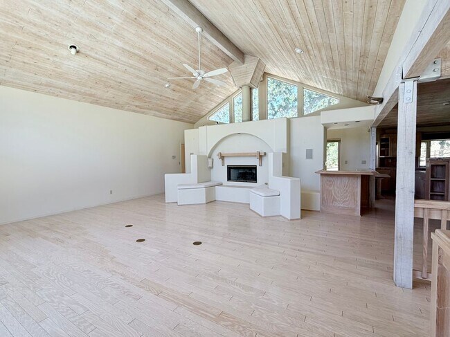 Photo - 29861 Greenwater Dr