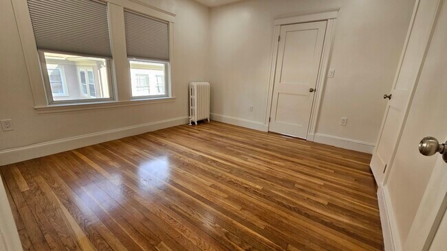 Photo - 16 Gerald Rd Unit 2