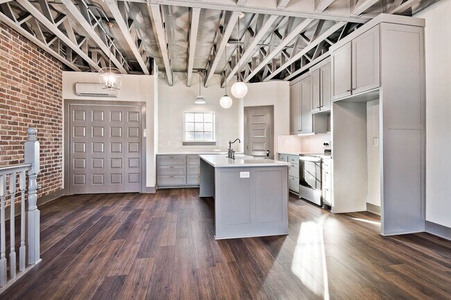 Photo - Chicago Row Townhouse