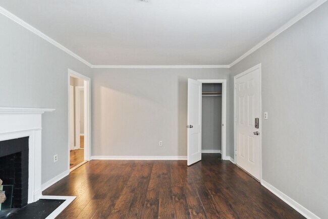 Photo - 1931 Unidad House