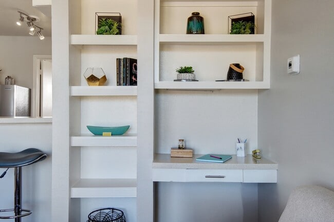 Photo - The Kingston