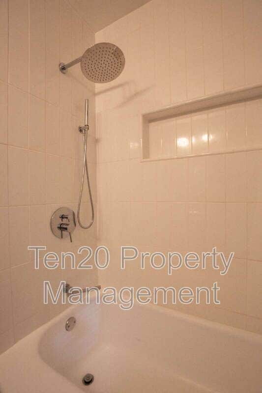 Photo - 3646 Weems Rd