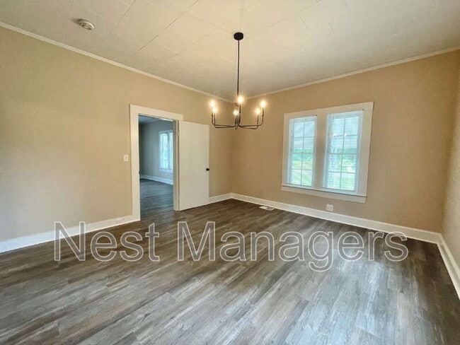 Photo - 416 Old Maxton Rd