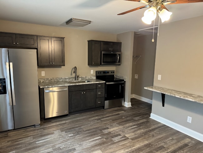 Photo - 1296 Tunnel Hill Varnell Rd Unidad A