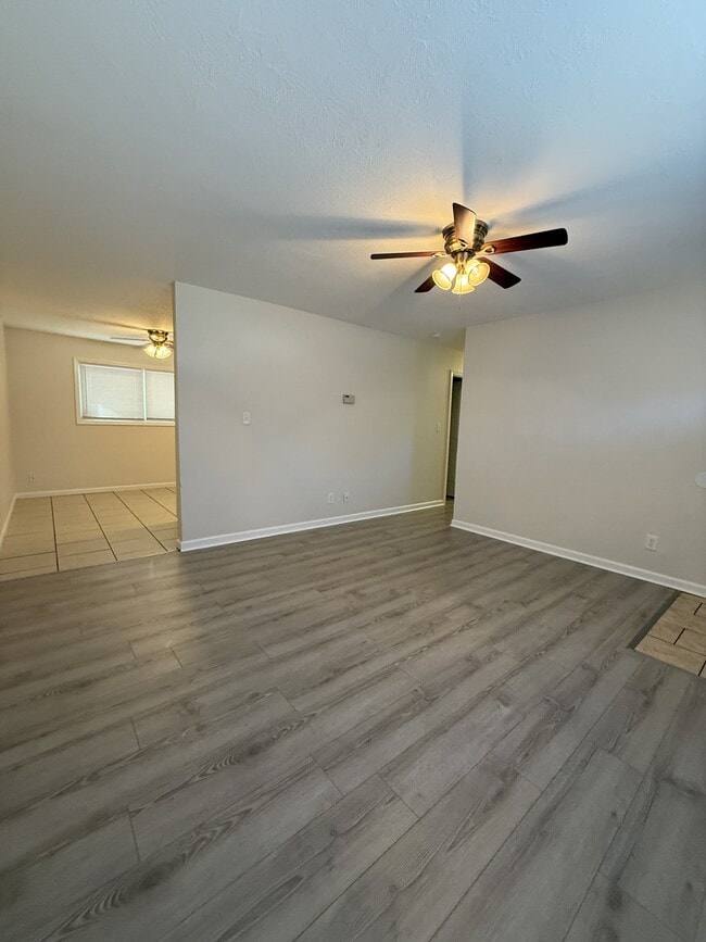 Photo - 1242 Sanford Dr