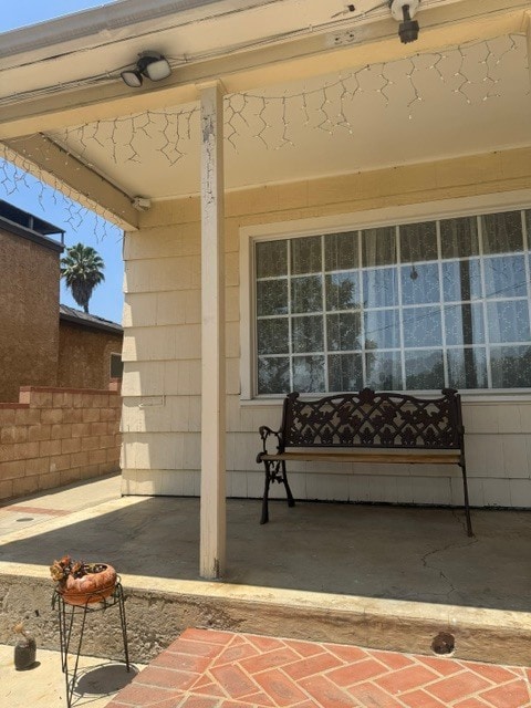Building Photo - 6247 Oak Crest Way Unit HLP#1