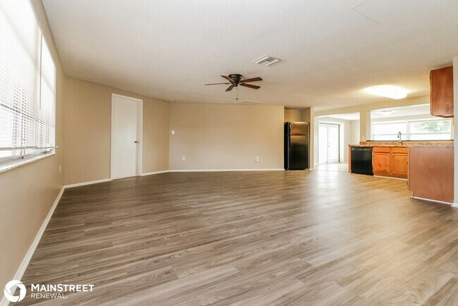 Photo - 10911 Piccadilly Rd, Port Richey, FL 34668