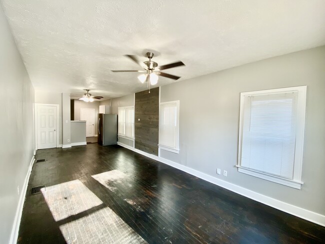 Photo - 249 Cecil Ave