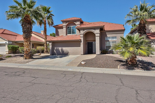 Photo - 3236 E Hiddenview Dr