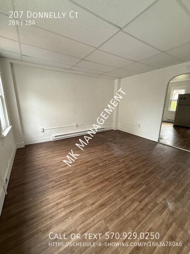 Photo - 207 Donnelly Ct