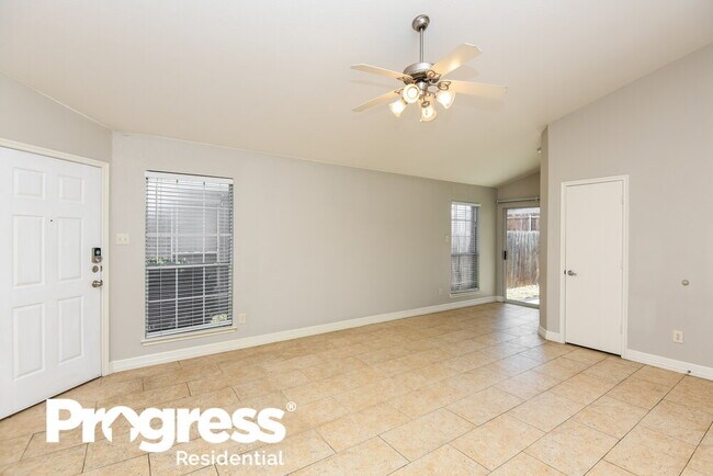 Photo - 1268 Kielder Cir