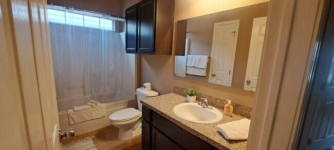 Photo - 503 E Tullos St