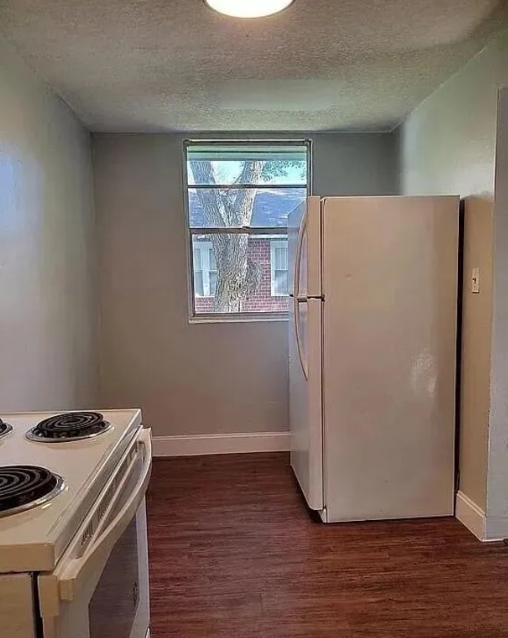 Photo - 3359 Columbus Ave