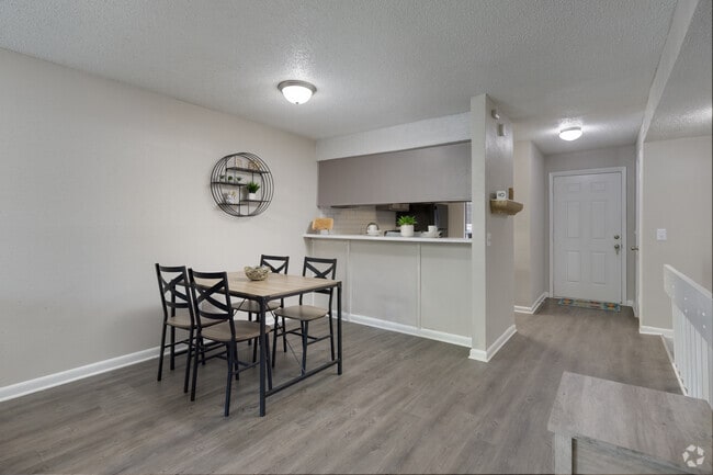 2BR, 1.5BA Townhome - 1,105SF - Dining Area