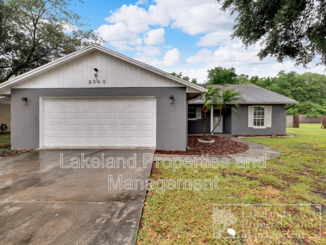 Photo - 8040 Glenridge Loop W