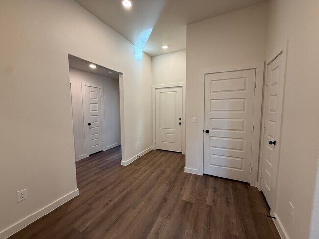 Photo - 3011 138th Pl