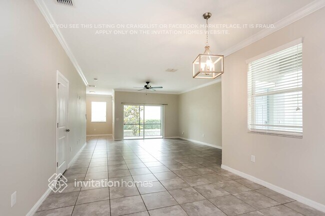 Photo - 10667 Lake Montauk Dr