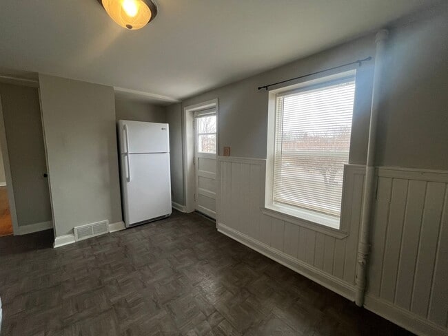 Photo - Large 1 bed Lower Level Duplex Unit