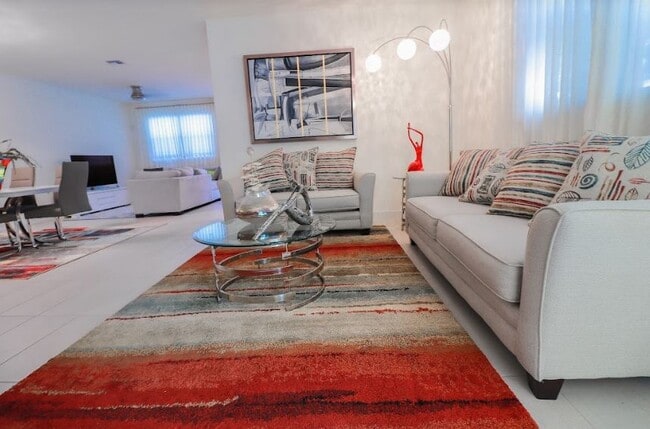 Photo - 10590 NW 78th Ter