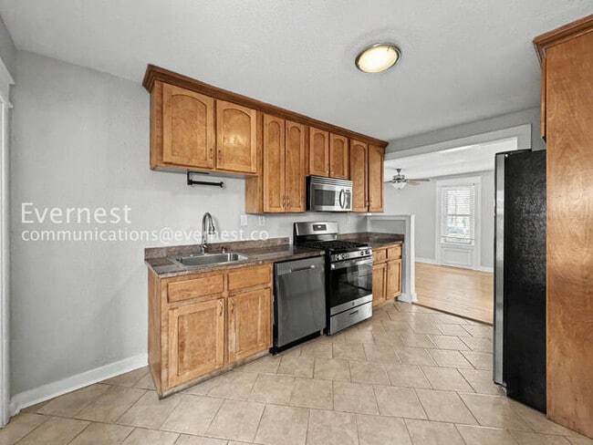 Photo - 4301 S Lincoln St