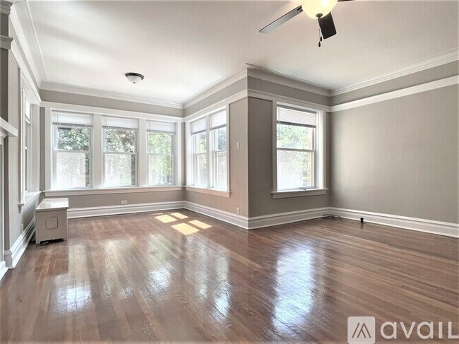 Photo - 1452 W Winnemac Ave Unit 1