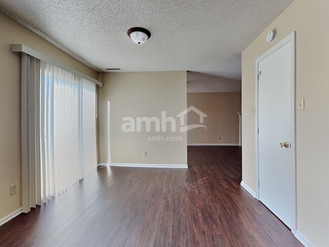 Photo - 10887 Delphi Dr