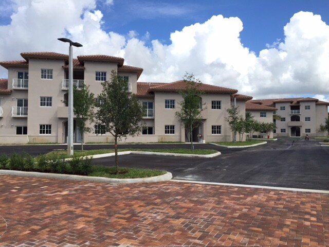 Amelia Oaks - Amelia Oaks Apartments