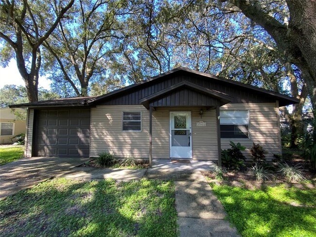 Building Photo - 39648 Meadowood Loop