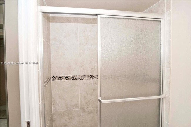 Photo - 270 Layne Blvd Unit 305