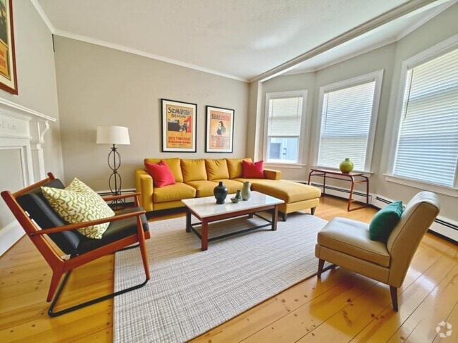 Building Photo - 3 bedroom in Boston MA 02130 Rental