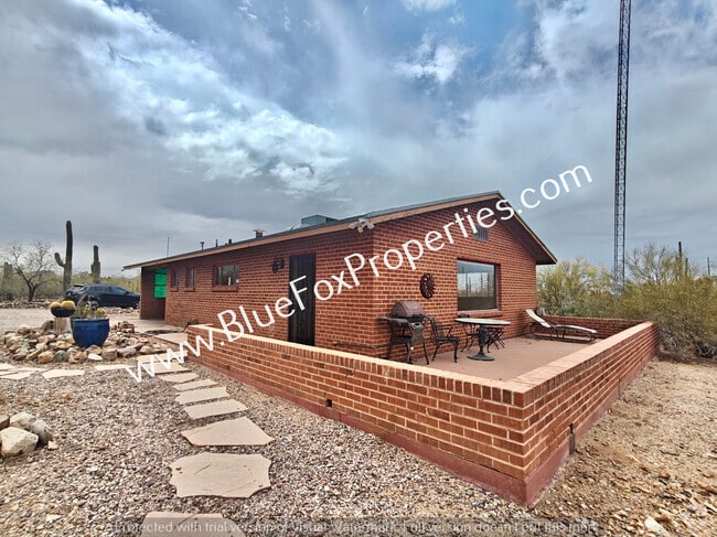 Building Photo - 6728 N Abington Rd Rental
