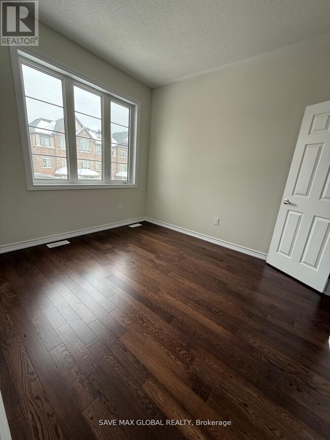 Photo - 18 Lipscott Dr