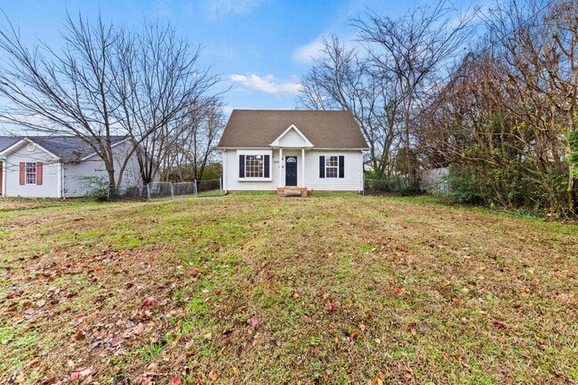 Photo - Cape Cod Style Home!