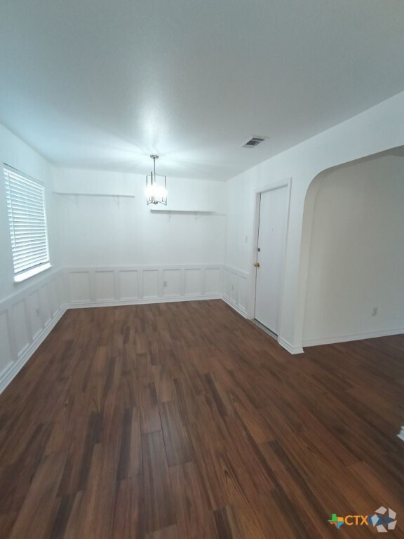 Building Photo - 1411 Saddle Dr Rental