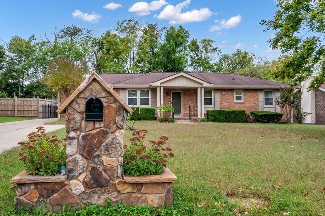 Photo - 7453 Harrow Dr