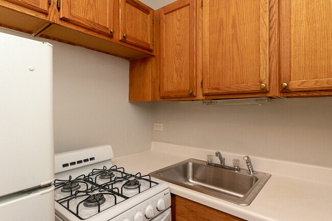 Photo - 508 W Melrose St Unidad 112