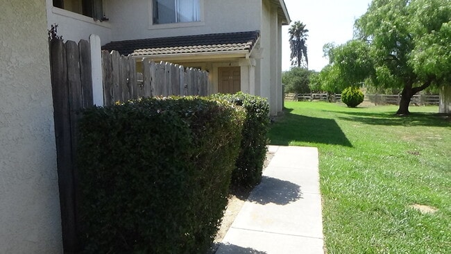 Building Photo - 308 W Barton Ave Rental