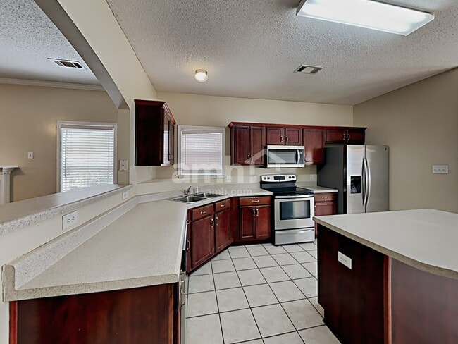 Photo - 9321 N Fairmont Cir