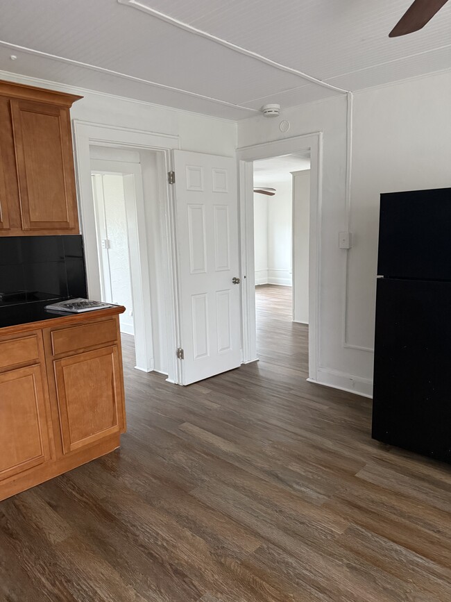 Photo - 919 N Grandview Ave Unidad 3