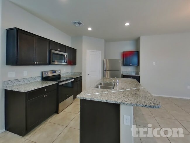 Photo - 5288 Iridium Wy