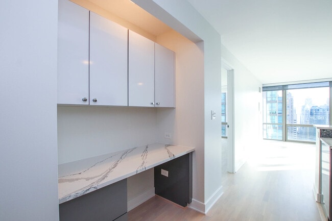 Photo - 2 E Erie St Unit 3501