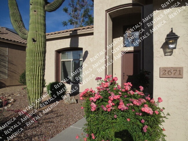 2671 S Leonard Pl