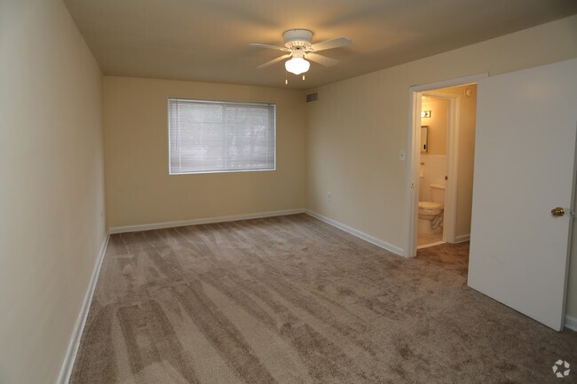 Photo - Thayer Terrace