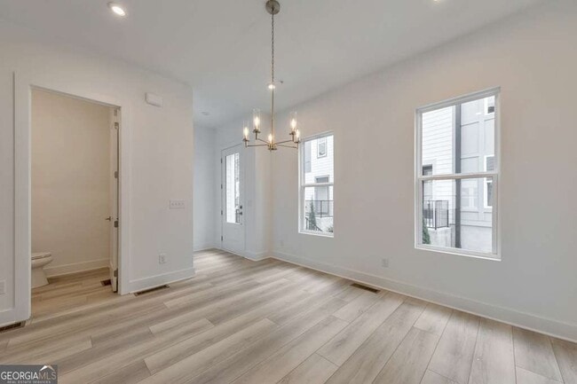 Photo - 517 Motivation Cir NW